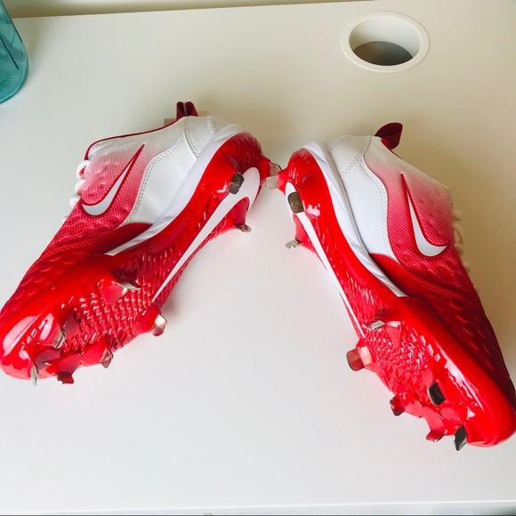 Nike Women’s Lunar Hyperdiamond 2 Pro Cleats - Picture 3 of 6